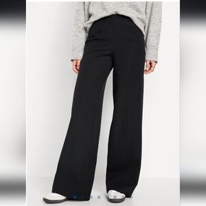 Old Navy Blacl Trousers